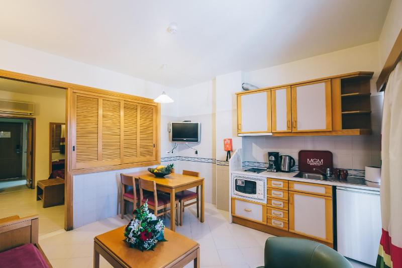 One-Bedroom Junior Standard (4 Adults) image 3