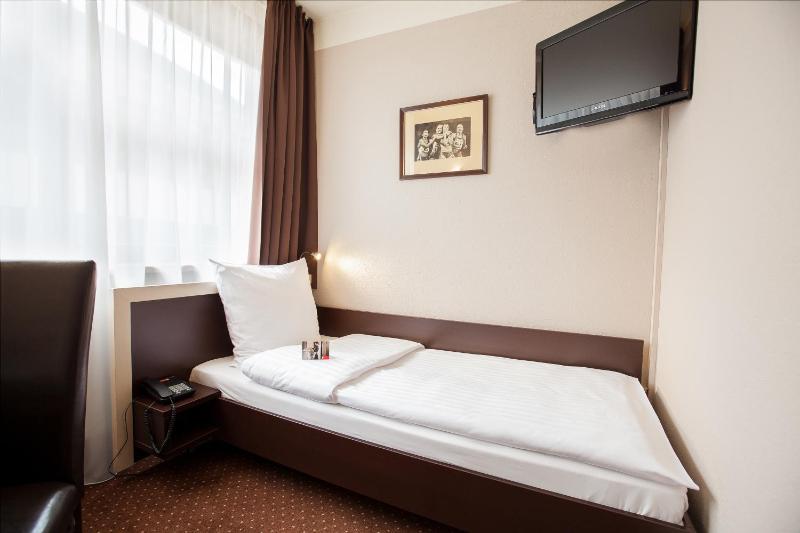 Hotel Diament Spodek - image 20
