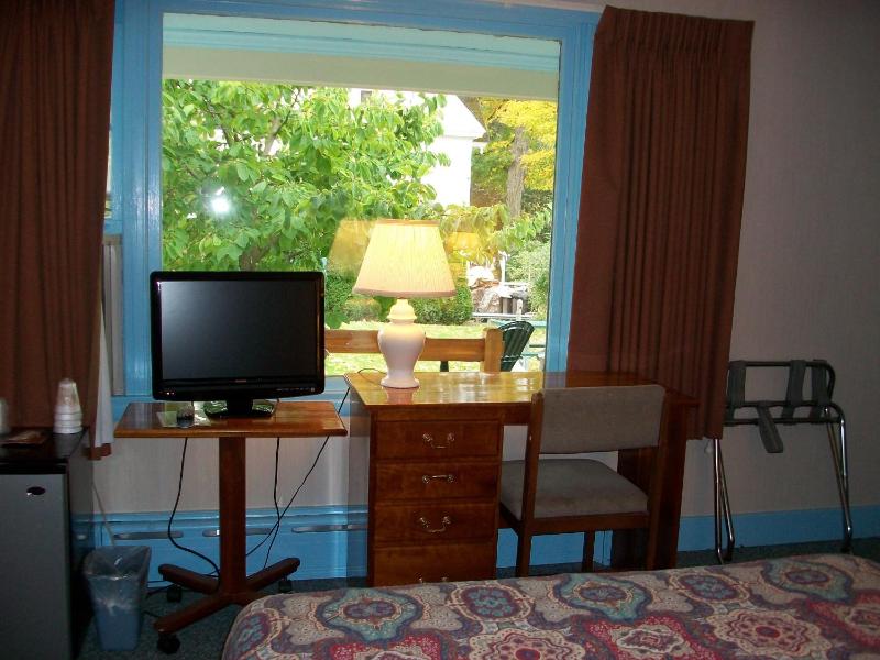 Double Room image 2