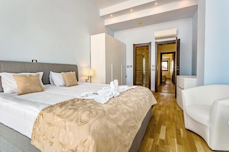 Penthouse Apartment image 2
