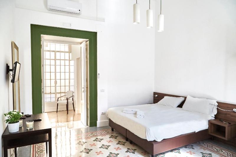 Superior Double or Twin Room image 3