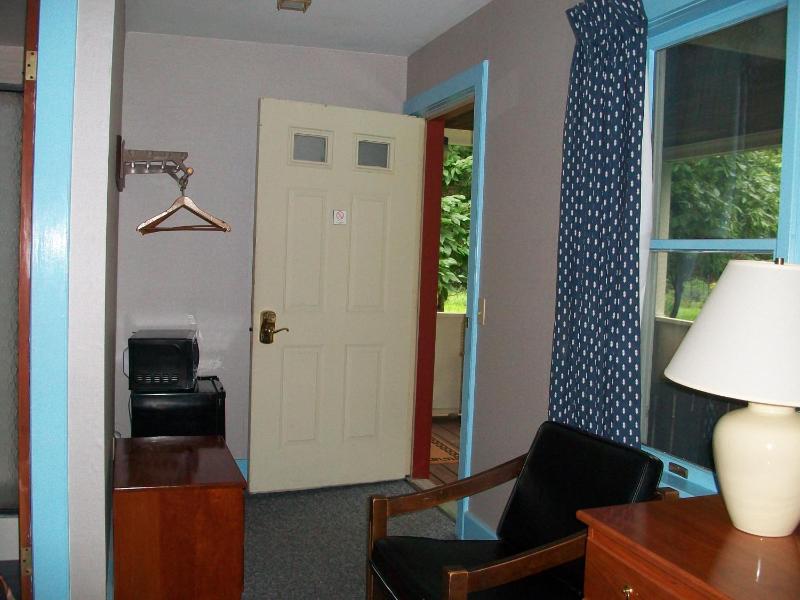 King Room image 2
