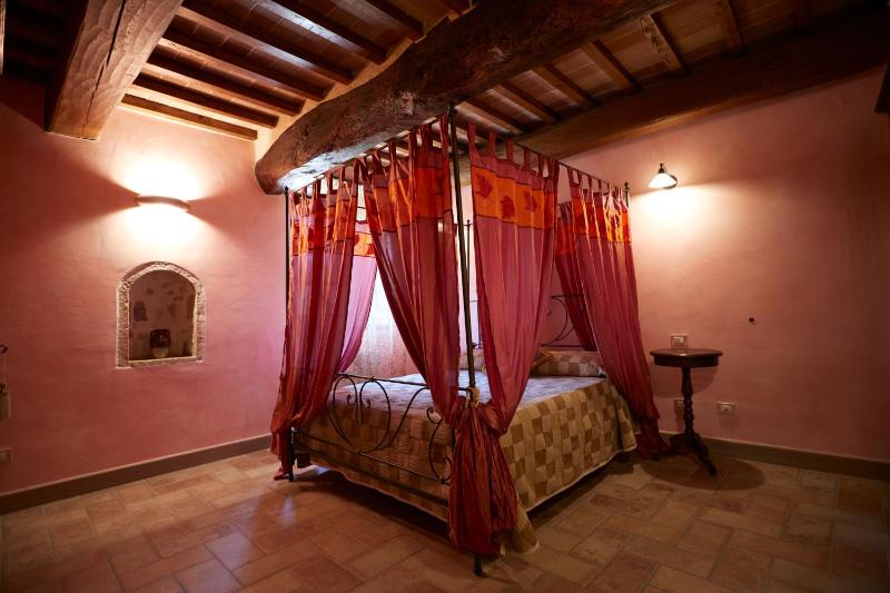 Deluxe Apartment image 3