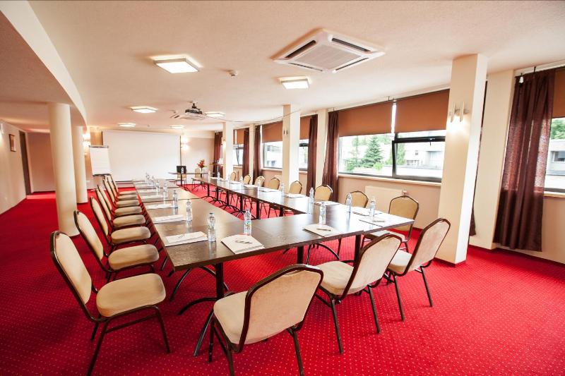 Hotel Diament Spodek - image 10