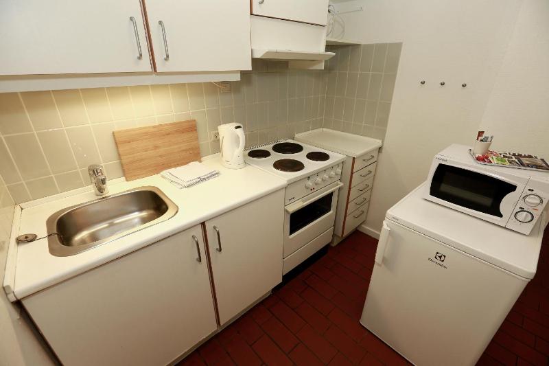 Economy Studio (2 adults) - No Elevator