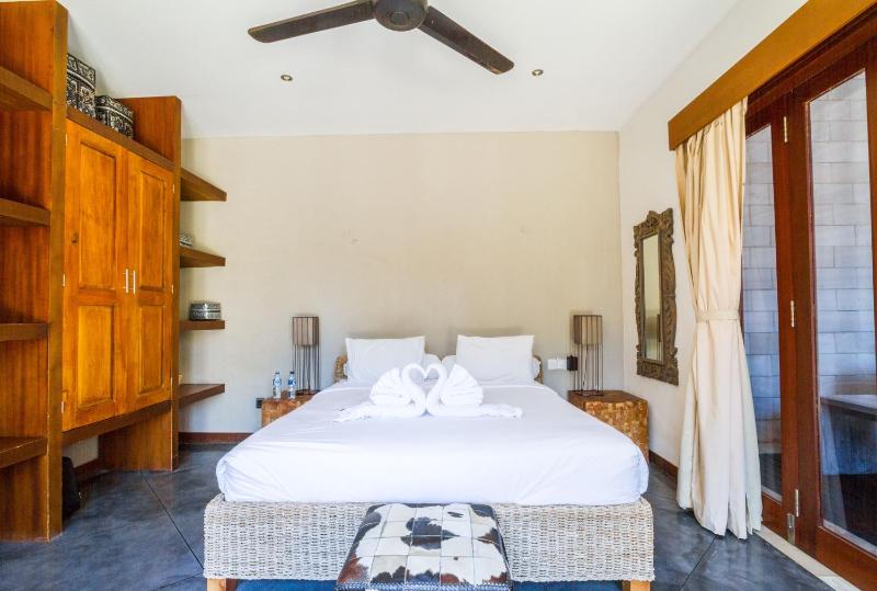 Villa Martine - Fantastic 5BR Villa - Perfect Location in Seminyak - image 17