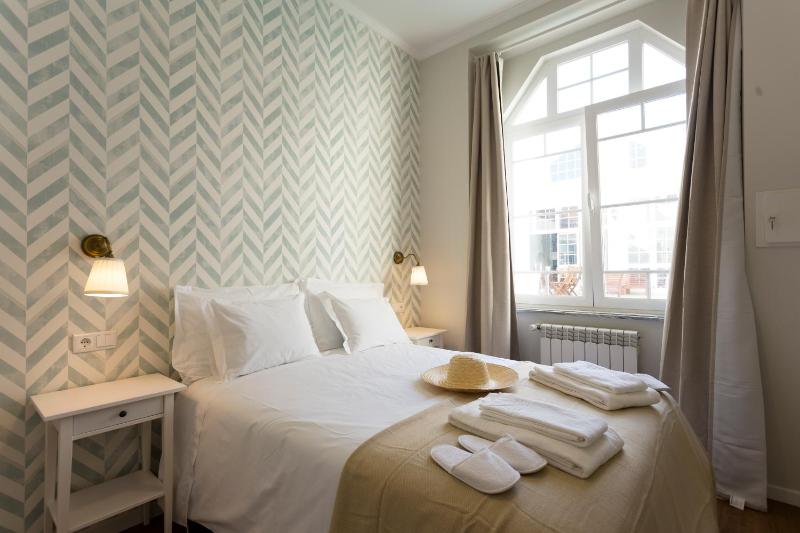 Standard Double Room image 3