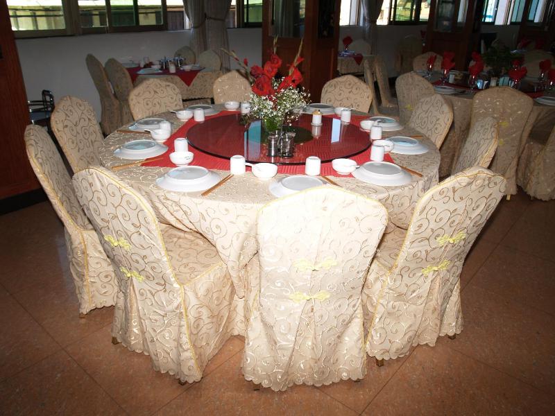 Evergreen Hotel - image 15