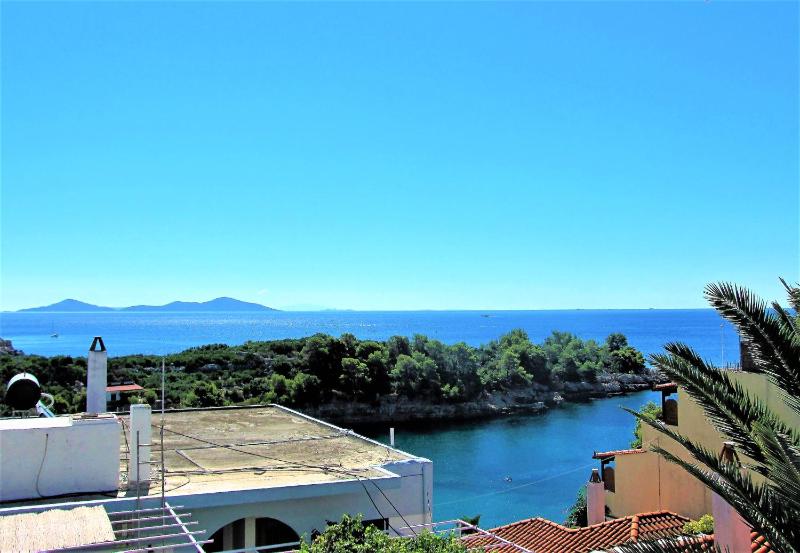 Studio with Sea View (2 Adults) image 2