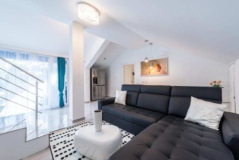 Luxury Apartments Villa Morea - image 5