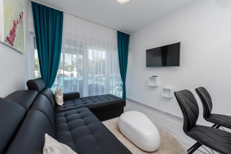 Luxury Apartments Villa Morea - image 4