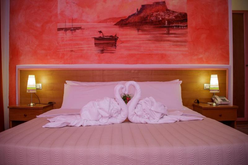 Suite with Balcony image 4
