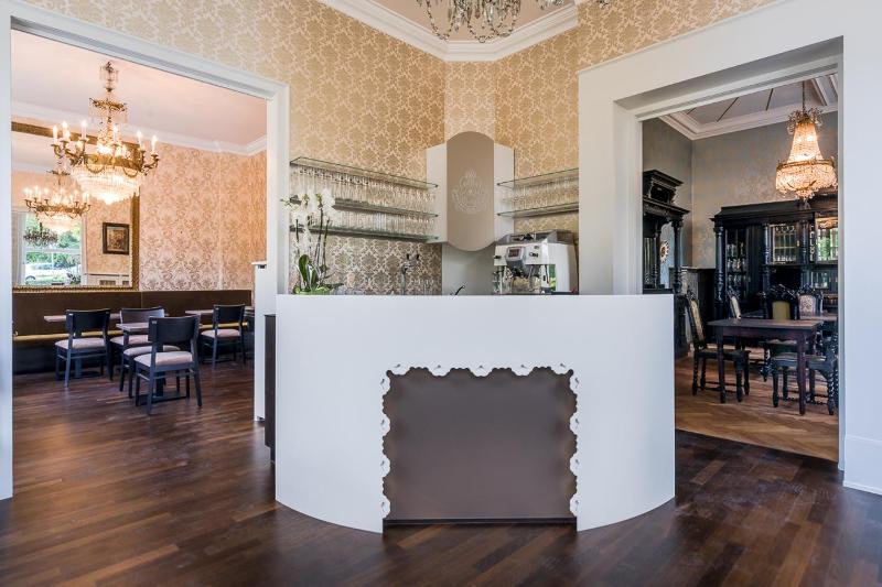 Original Elvis Room image 2