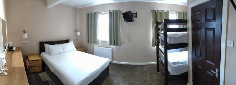 Family Room (Sleeps 4) image 1