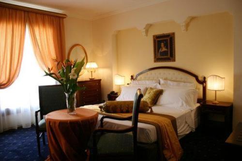 Grand Hotel Palace - image 10