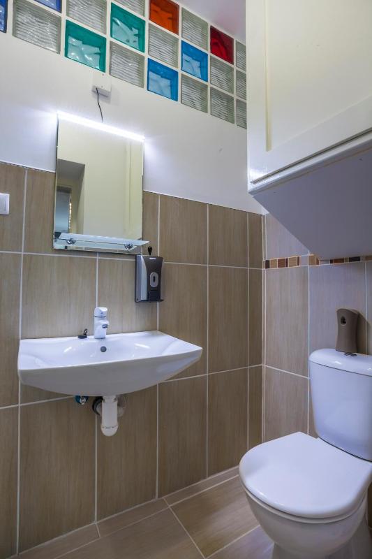 Luxury Air-Conditioned rooms in Old Town Bratislava - image 3