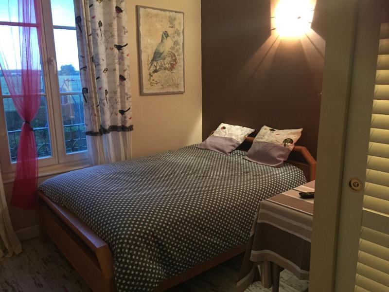 Double Room with Private Bathroom image 4