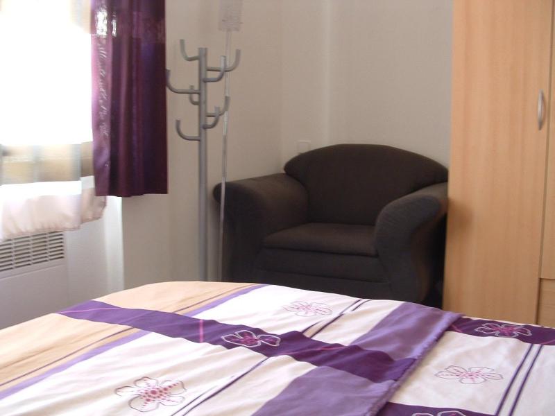 Two-bedroom apartment - Klimentska street image 2