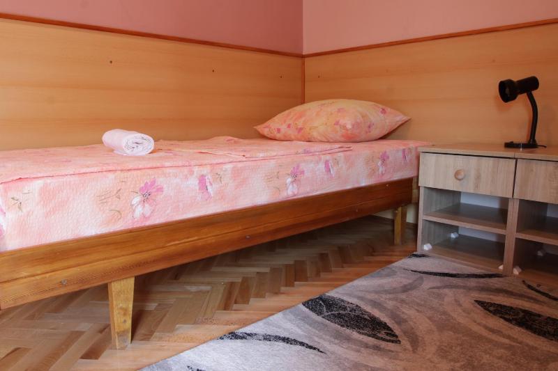 Triple Room image 3