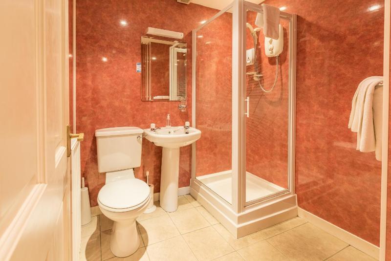 Family Room with Bathroom image 2