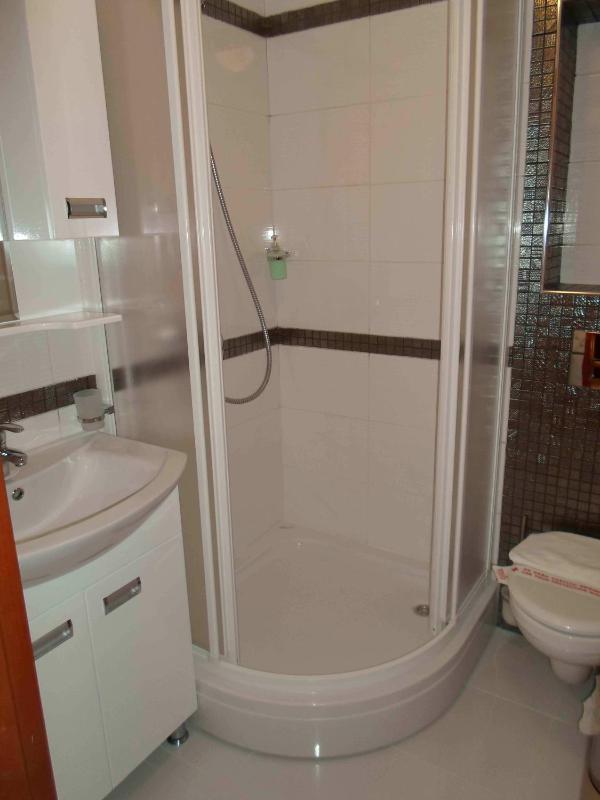 Triple Room image 4