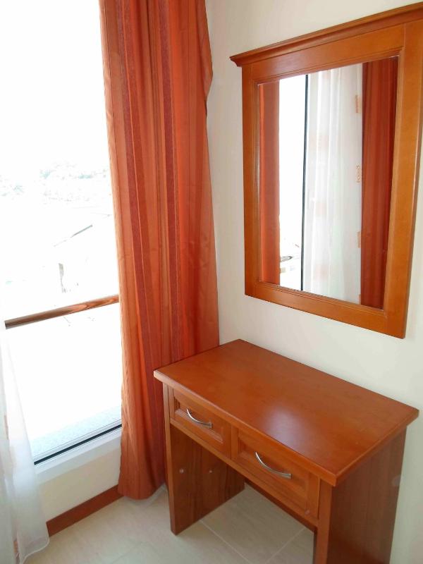 Suite with Terrace and Sea View image 3