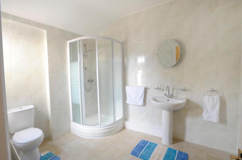 Standard Double Room image 2