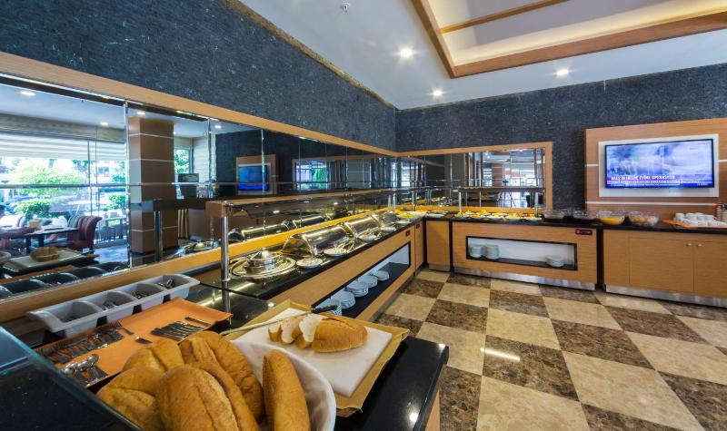 Lonicera City Hotel - image 29