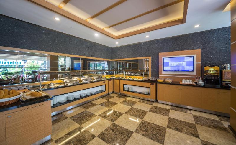 Lonicera City Hotel - image 27
