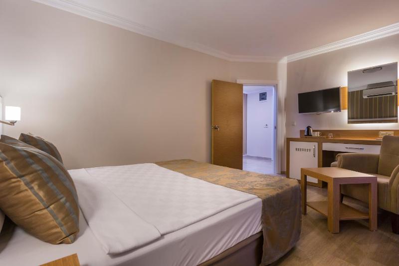 Lonicera City Hotel - image 48