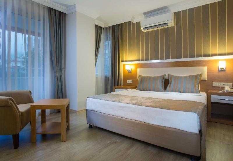 Lonicera City Hotel - image 47