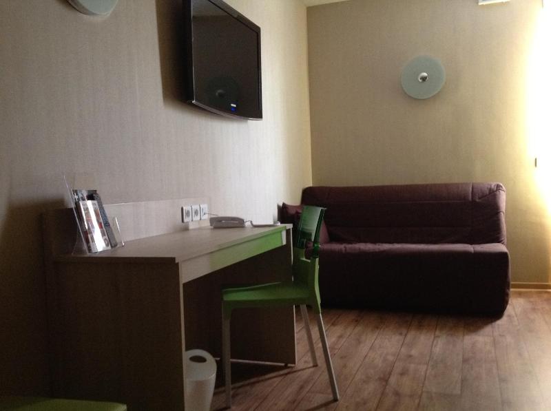 Double Room with Bath image 3