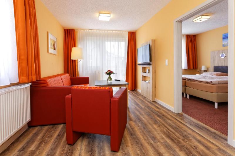 Comfort Apartment with Balcony image 4