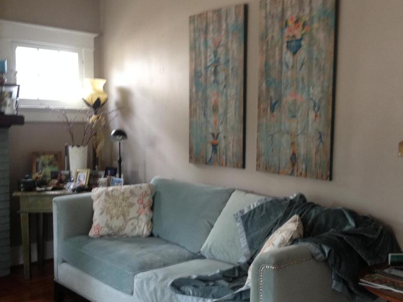 Charming home in Derby city - image 41