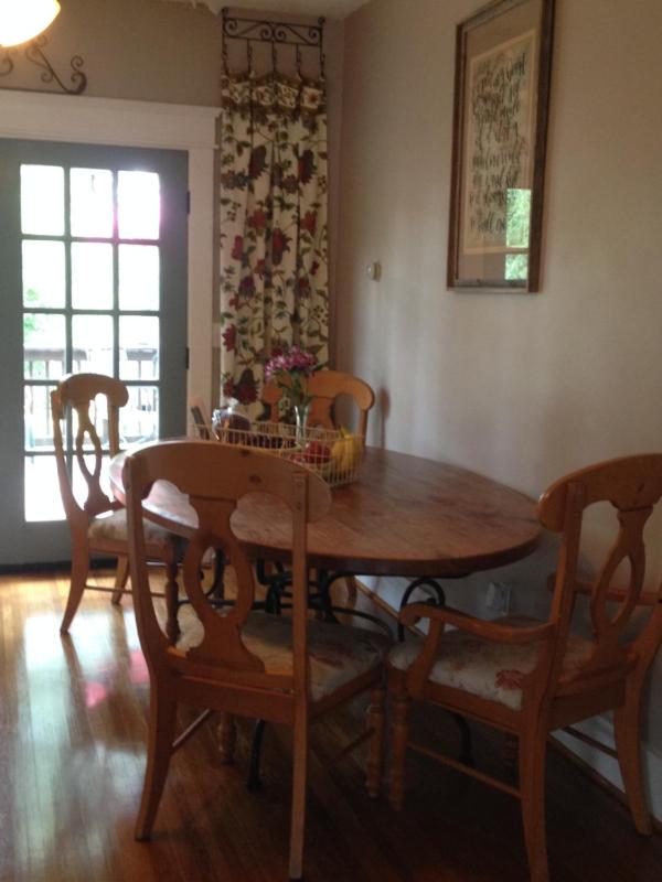 Charming home in Derby city - image 21
