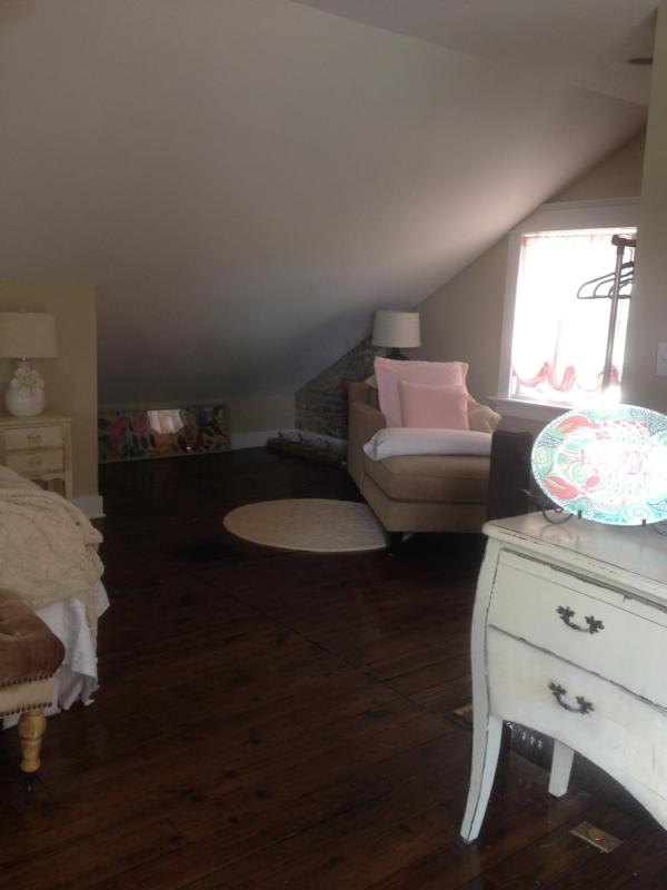 Charming home in Derby city - image 26