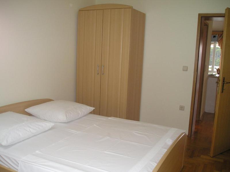 Two-Bedroom Apartment with Sea View image 3