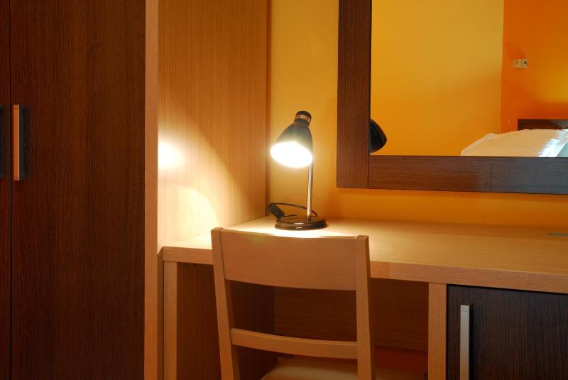 Standard Triple Room image 3