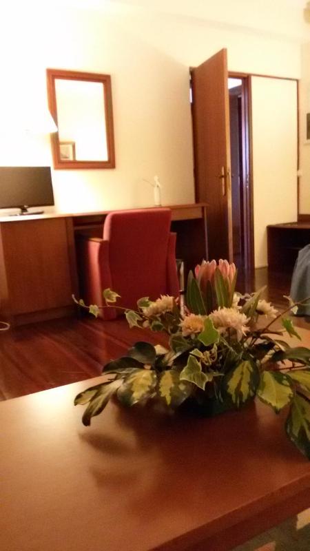 Double Room image 3