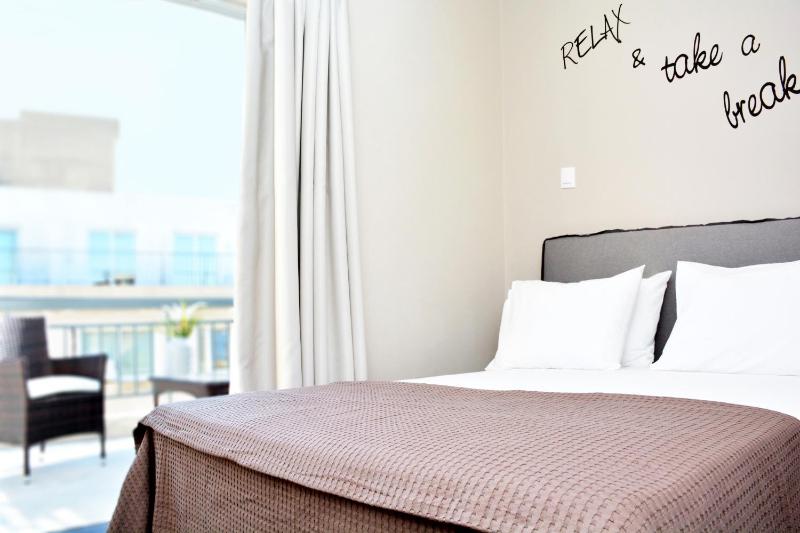 Double Room with Terrace image 2