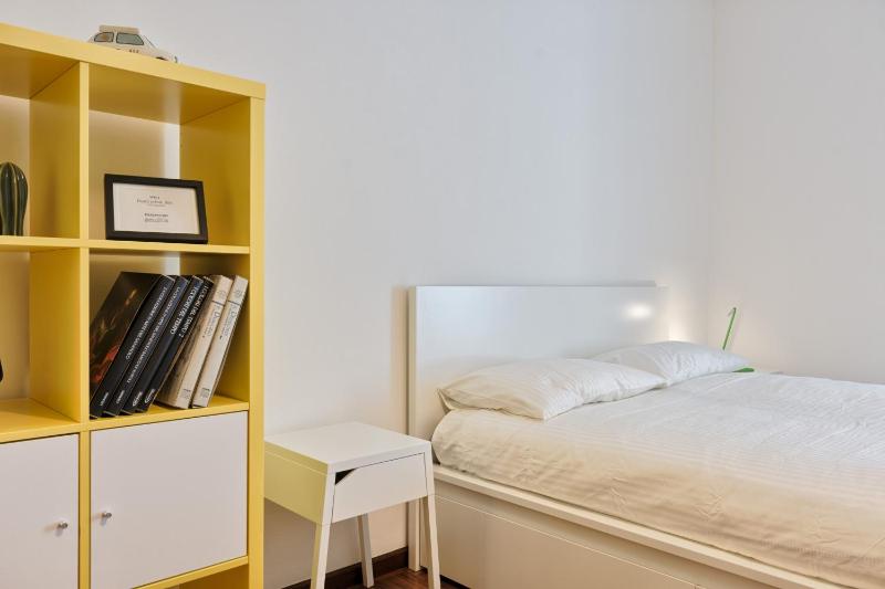 GuestHost - Porta Nuova Shiny Studio Flats - image 10