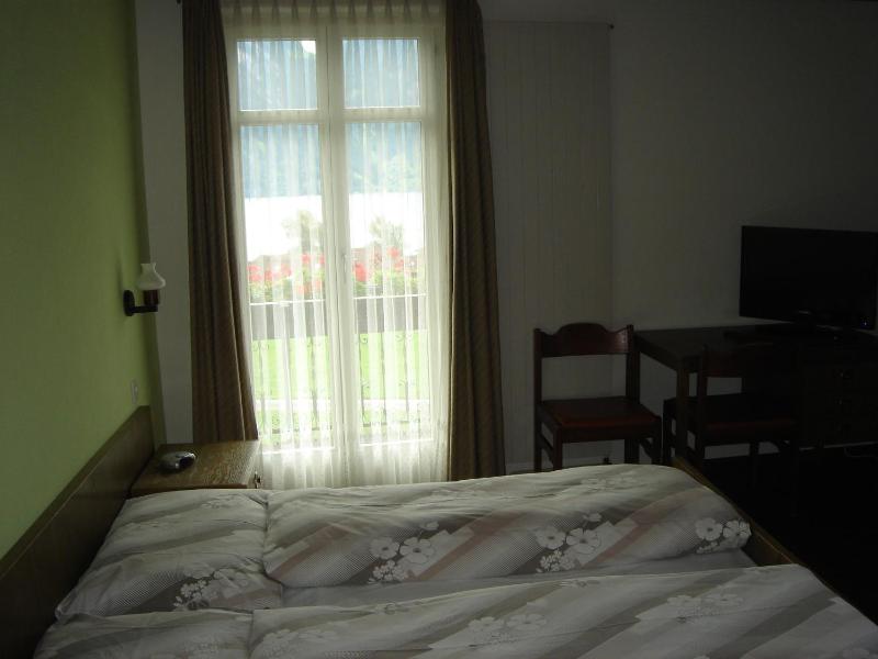 Standard Double Room image 2