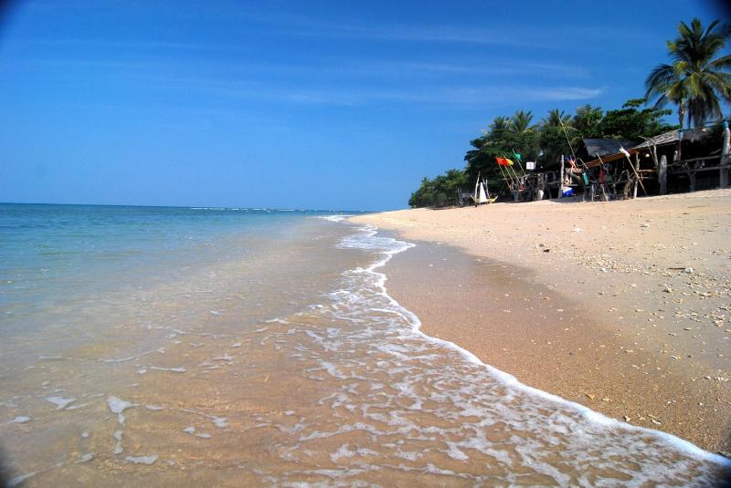 Lanta Emerald Bungalow - image 34
