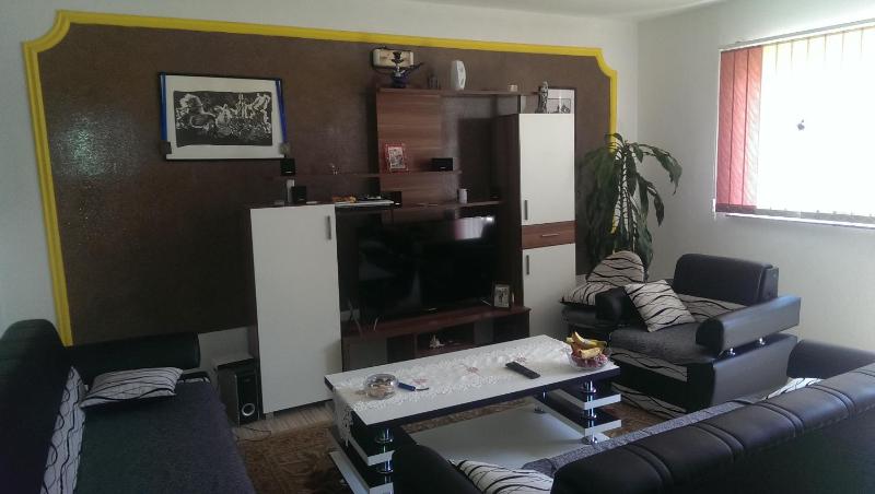 Apartment image 2