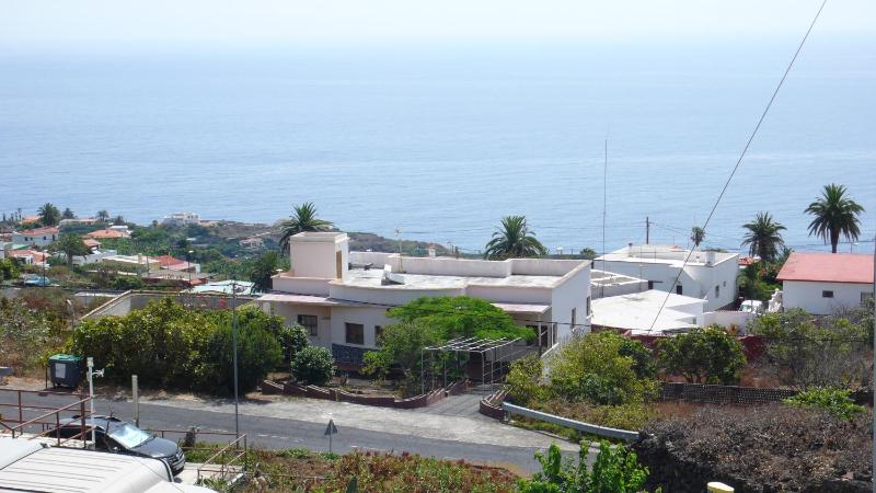 Apartment with Sea View image 4