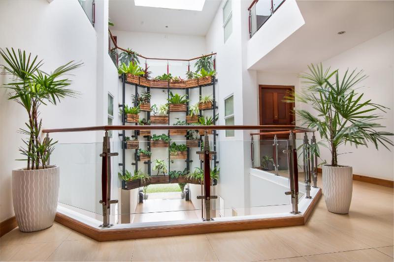 KT Apartment - image 11