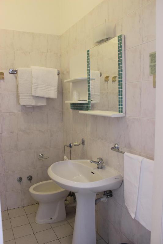 Albergo Moderno - image 26