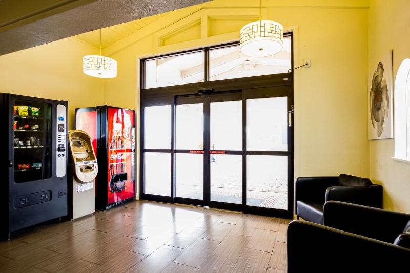Motel 6 Austin TX - Midtown - image 8