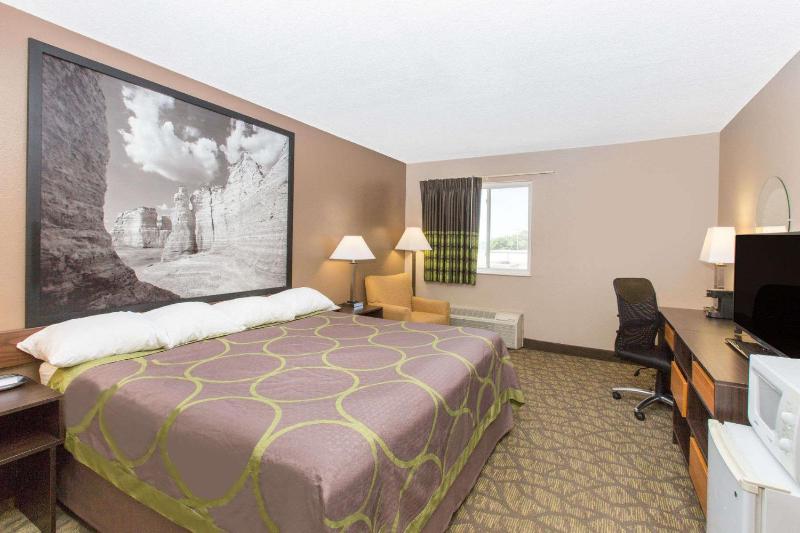 King Room - Non-Smoking image 1