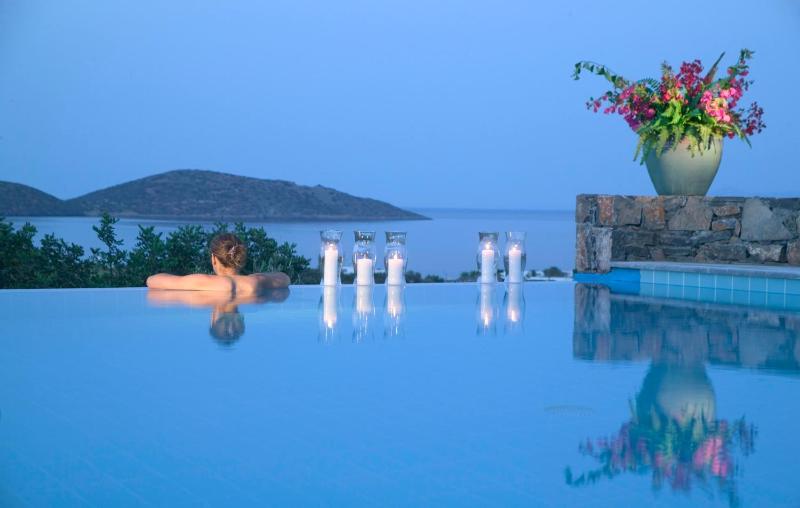 Two Bedroom Private Pool Villa image 1